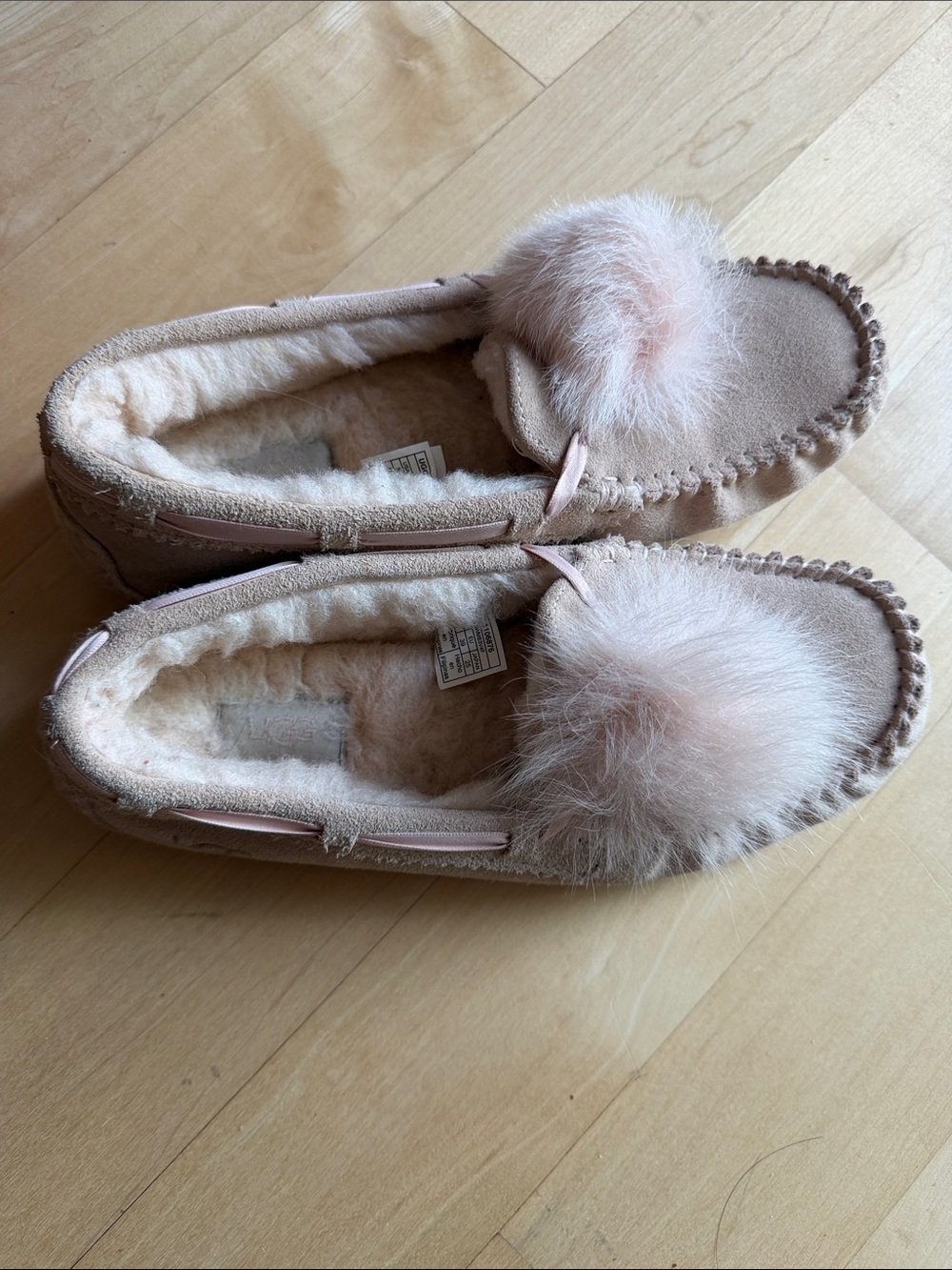 Ugg slippers! Light pink - never worn